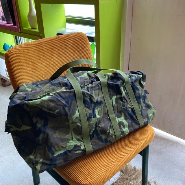 【Supreme】ボストンバッグ 迷彩 カモ NORTHFACE 3way ダッフル ボストン ドラム バッグ 迷彩 カモ