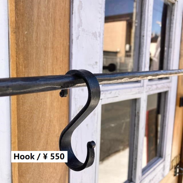 インドアイアンダブルハンガー インドアイアンダブルハンガー