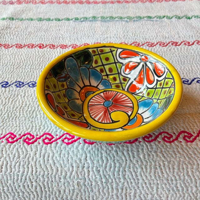 メキシコ　グアナファト焼　ミニボウル　イエロー　小鉢　ヨーグルト　フルーツボウル　小皿　おつまみ　豆皿