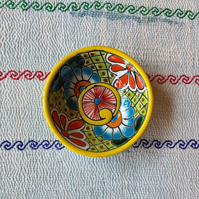 メキシコ　グアナファト焼　ミニボウル　イエロー　小鉢　ヨーグルト　フルーツボウル　小皿　おつまみ　豆皿