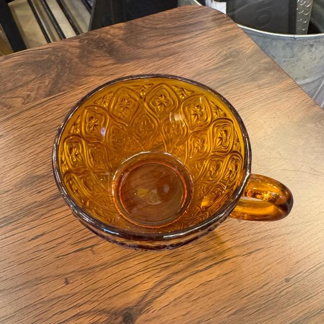 ガラス カップ & ソーサー フィオーレ　アンバー　ソーダガラス　食器　アンティーク　レトロ　キッチン　ダイニング　花柄装飾　海外　モーニング