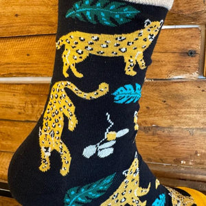 TOPANGA SOCKS Lady's　アシンメトリーヒョウソックス　靴下　レディースソックス　クルーソックス　ヒョウ　ヒョウ柄　ネコ科　アジア　アフリカ　プチギフト