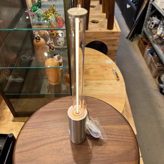 Topanga Lighting　モダンスリムタッチランプ　全3色　タッチセンサー　LEDランプ　スタンドランプ　明るさ調整　テーブルランプ　寝室ランプ　デスクランプ