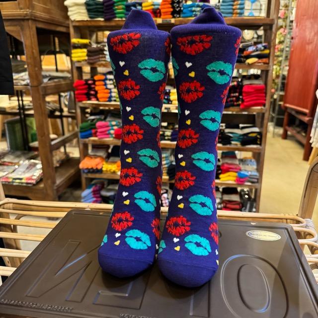 TOPANGA SOCKS Lady's　キスマークソックス　唇　口紅　ハート　スニーカー　足元ファッション　靴下　ユニーク　プチギフト　クルーソックス