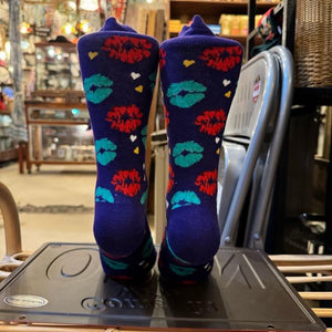 TOPANGA SOCKS Lady's　キスマークソックス　唇　口紅　ハート　スニーカー　足元ファッション　靴下　ユニーク　プチギフト　クルーソックス