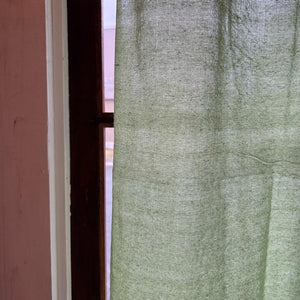 シャンブレーカーテン　ペールグリーン　110×180cm　インテリア　カーテン　リボンタイプ　インド　コットン