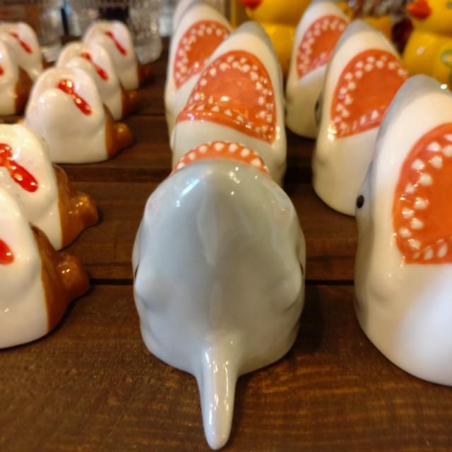 ジョーズ 箸置き サメ JAWS　インテリア　立体感　陶磁器　催事　イベント　キッチン　