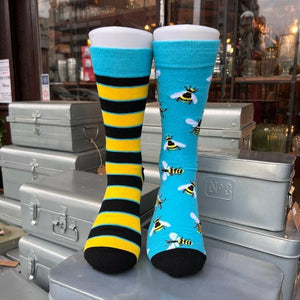 TOPANGA SOCKS Men's　アシンメトリーBEEソックス　ファッション　メンズ　靴下　アシンメトリー　ハチ　昆虫　ユニーク