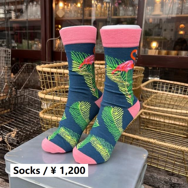 TOPANGA SOCKS Lady's　南国フラミンゴソックス　ダークグリーン×ピンク　ファッション　レディース　靴下　動物　フラミンゴ　ユニーク