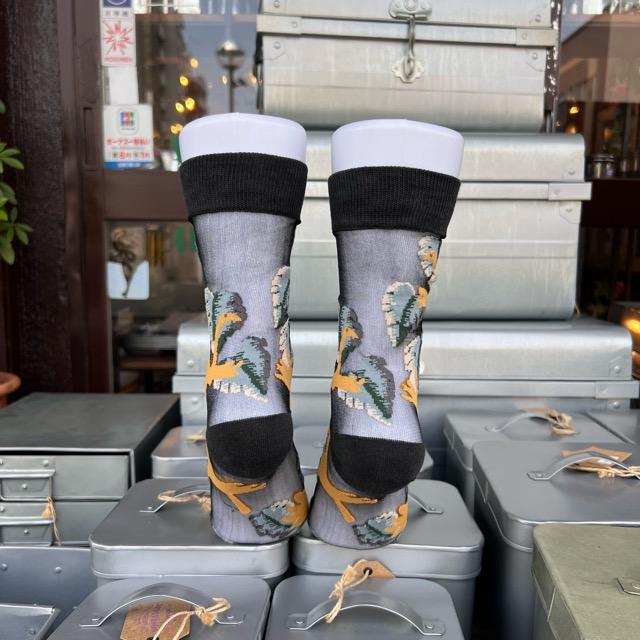 TOPANGA SOCKS 　シアーソックス　きいろいトリと大きな葉っぱ　ファッション　靴下　シアーソックス　レディース　小物