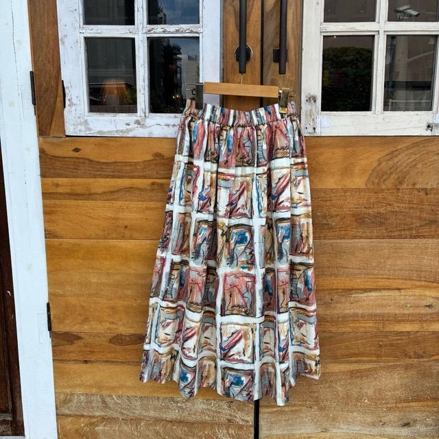 ICHI　イチ　インクジェットプリントギャザースカート　アーキテクチャ　ロング　レディース　柄物　ボトム　絵画　スニーカー　ブーツ　パンプス