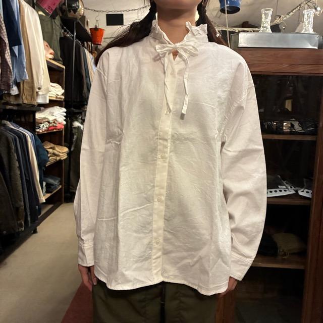 ICHI Peach Washer Neck Ruffle Shirt, White, Natural Cotton, Women's Blouse, Knit Shirt, Layering Shirt, Long Sleeve　