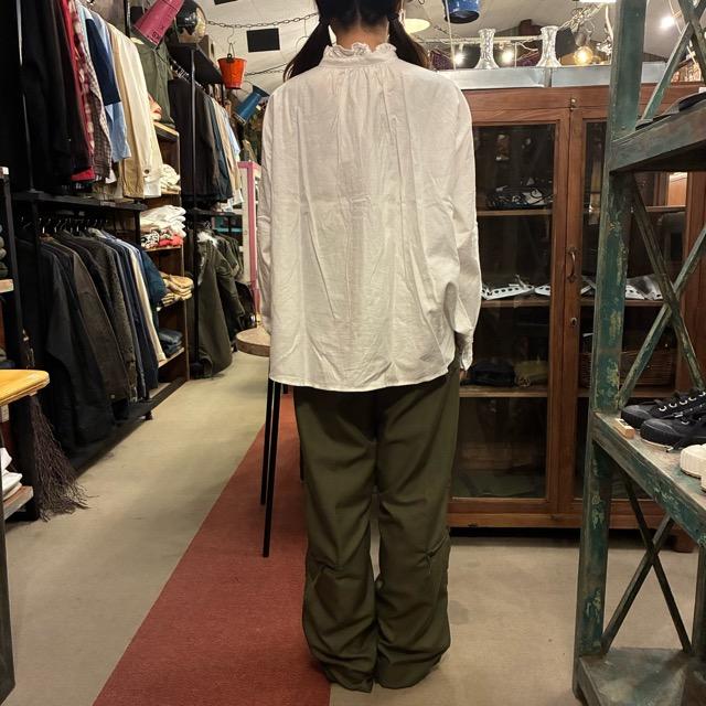 ICHI Peach Washer Neck Ruffle Shirt, White, Natural Cotton, Women's Blouse, Knit Shirt, Layering Shirt, Long Sleeve　