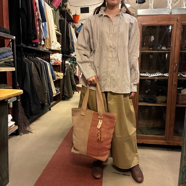 ICHI Women's Indigo Selvedge Striped Ruffle Neck Shirt in Natural Cotton. Perfect for Layering, Long Sleeves, and Knitwear. White.