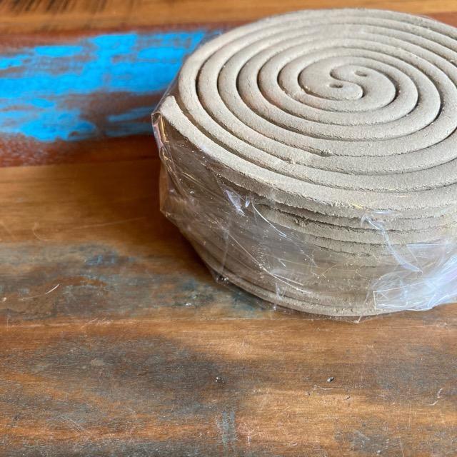 タイ　シトロネラ虫よけ香　20巻入り　蚊取り線香　虫よけ剤　防虫　アウトドア　蚊やり　ハエ　ノミ　ダニ