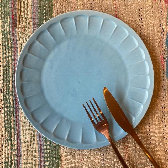美濃焼　フラワーリムしのぎプレート　大皿　23.4cm　全4色