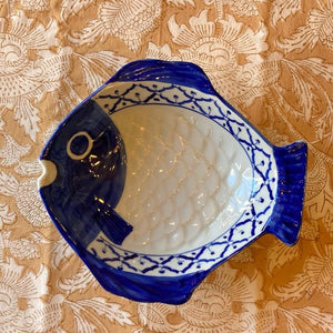 タイ　青白陶器　パイナップル柄魚大皿　タイ料理　アジアン料理　民芸品　ボウル　ブルー＆ホワイト　中鉢　陶磁器　