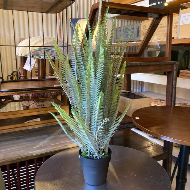 フェイクグリーン　ボストンファーン　観葉植物　新築祝い　開店祝い　リビング　玄関　プレゼント　ギフト　贈り物