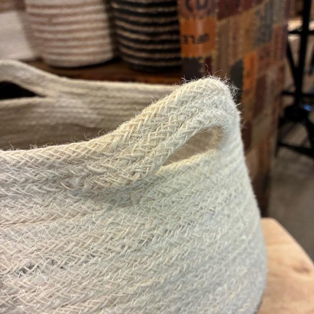 Bangladesh　Storage round white jute sea glass basket