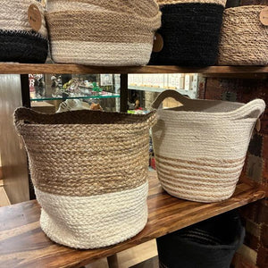 Bangladesh　Storage cylinder white jute basket