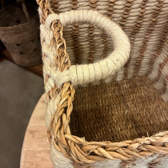 Bangladesh　 Square jute seagrass basket L
