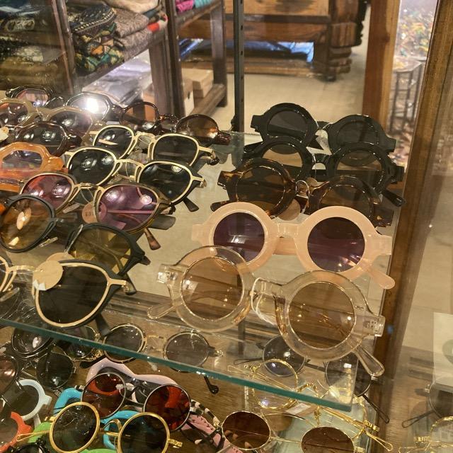 TOPANGA Accessory ファットフレームラウンドサングラス　全5色　ベージュ　ピンク　べっ甲　ブラック　伊達眼鏡　だてメガネ　レディース　メンズ　UV400