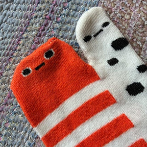 TOPANGA SOCKS Lady's Friends of the Sea Socks Spotted garden eel