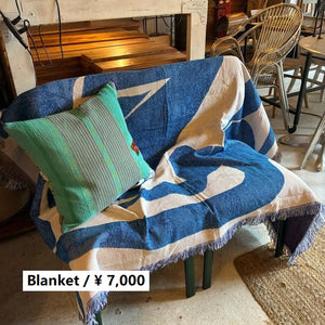 TOPANGA Homefurnishing　ヨガフロースローケット　130×160cm　ブルー　ホワイト　マルチカバー　ベッドカバー　アウトドア　インテリア　壁掛け　タペストリー