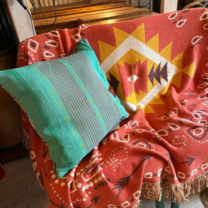 TOPANGA Homefurnishing　アートニットブランケット　トライバル　130×160cm　レッド　マルチカバー　ベッドカバー　アウトドア　壁掛け　タペストリー