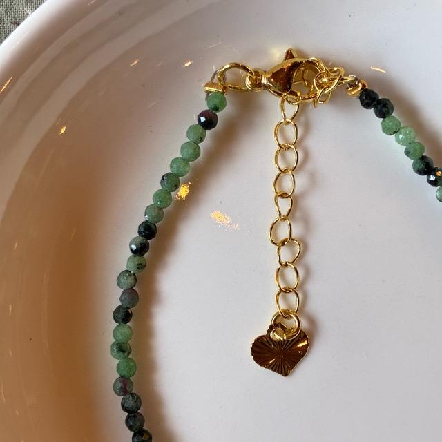 TOPANGA Jewelry　ミニジェムブレスレット　エメラルド　ルビー　グリーン　ナチュラルストーン　天然石　パワーストーン　ペンダント　クリスタル
