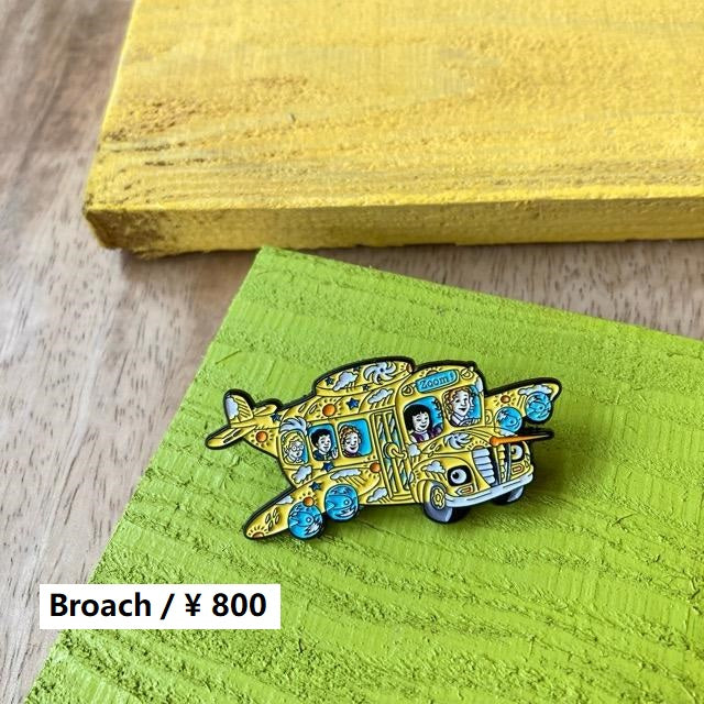 TOPANGA Jewelry　ピンブローチ　FLYING BUS Zoom!　バス　プレゼント　プチギフト　プレゼント  　アクセサリー