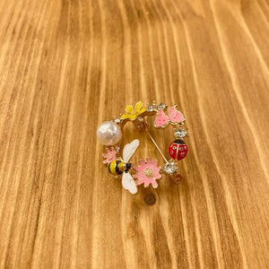 TOPANGA Jewelry　ビジューブローチ　レディバグガーデン　ファッションアイテム　ジュエリー　プレゼント　小物　アクセサリー　プチギフト　