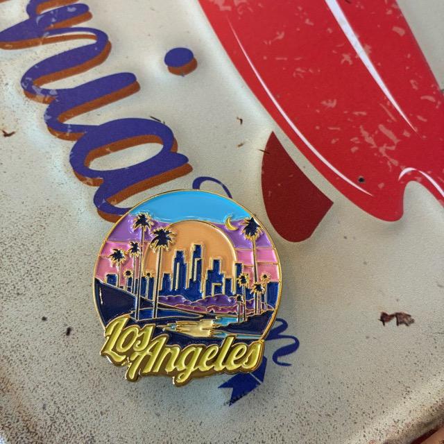 TOPANGA Jewelry　ピンブローチ　Los Angeles　ロサンゼルス　ファッションアイテム　ジュエリー　プレゼント　小物　プチギフト　
