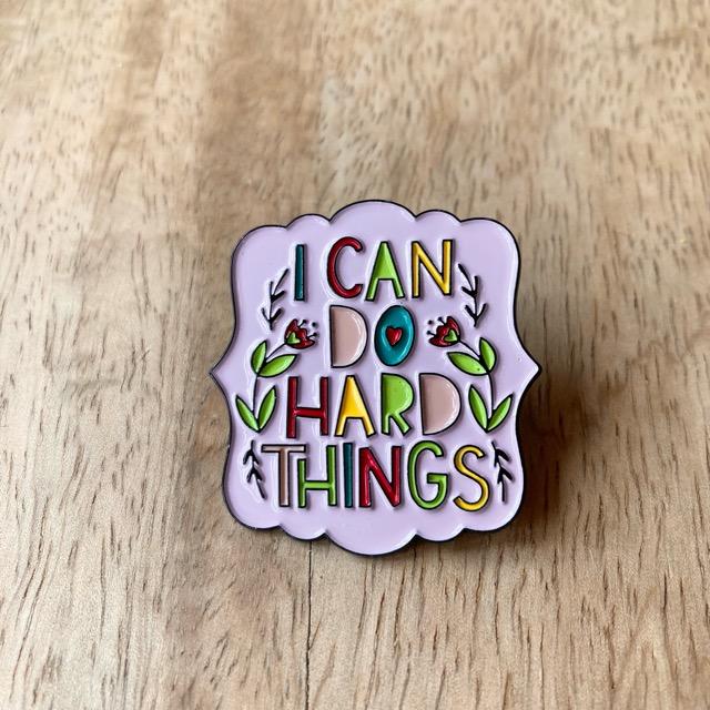 TOPANGA Jewelry　ピンブローチ　I CAN DO HARD THINGS　フラワー　ファッションアイテム　ジュエリー　プレゼント　小物　アクセサリー　プチギフト　