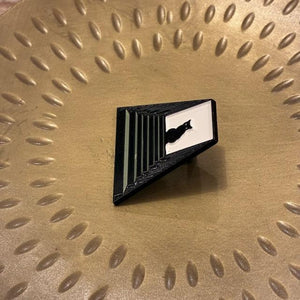 TOPANGA Jewelry Pin Brooch Cat on Stairs