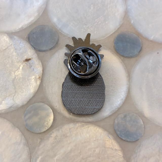 TOPANGA Jewelry Pin Brooch King of Pineapples