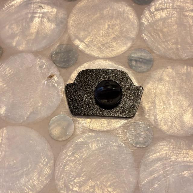 TOPANGA Jewelry　 Pin Brooch　Trust me I'M A NURSE