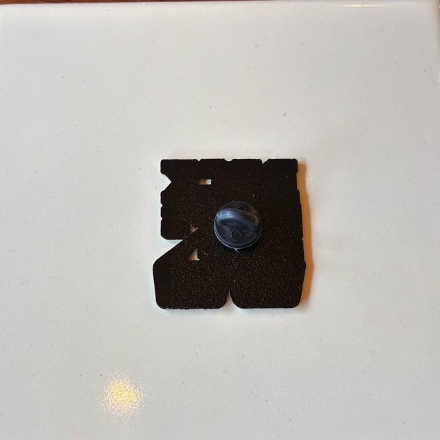 TOPANGA Jewelry Pin Brooch BACK TO THE 90'S