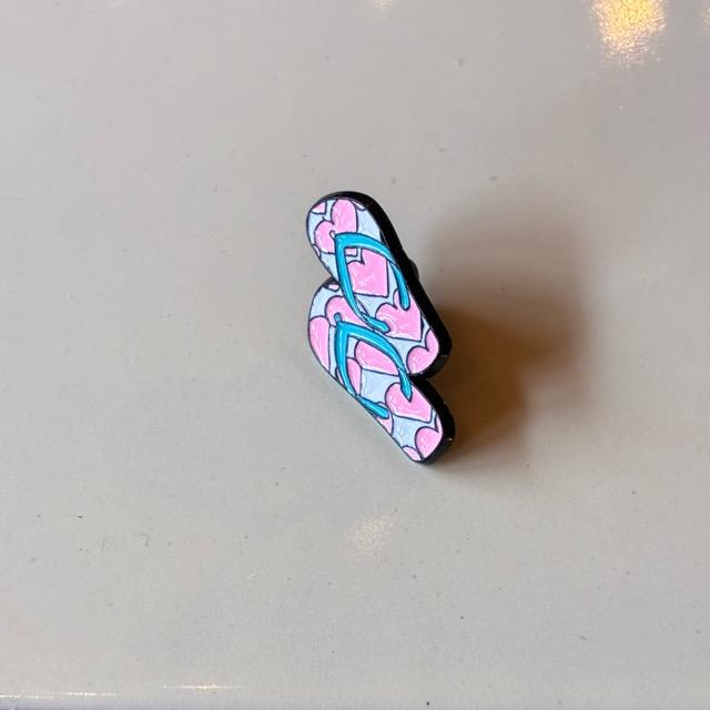 TOPANGA Jewelry　 Pin Brooch　Flip flops