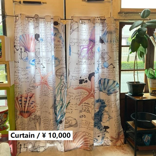 TOPANGA Fabric　マリンドリームカーテン　135×180cm　全2種　ヒトデ　インテリア　カーテン　タツノオトシゴ　ソファ　カーテンポール　カフェカーテン