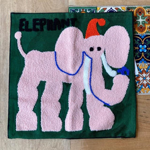 TOPANGA Homefurnishing ゆるアニマルエンブロイダリークッションカバー　ELEPHANT　グリーン　45×45cm　ゾウ　どうぶつ　サガラ刺繍　刺繍　