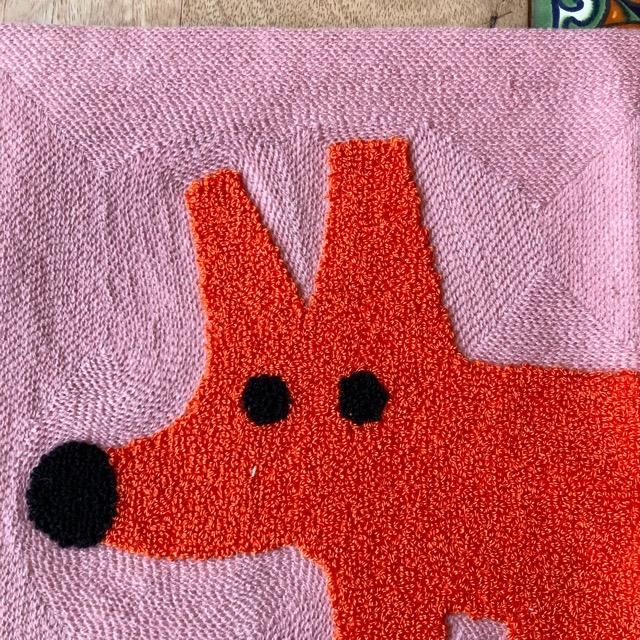 TOPANGA Homefurnishing ゆるアニマルクッションカバー　FOX　ピンク　45×45cm　キツネ　きつね　狐　どうぶつ　サガラ刺繍　刺繍　