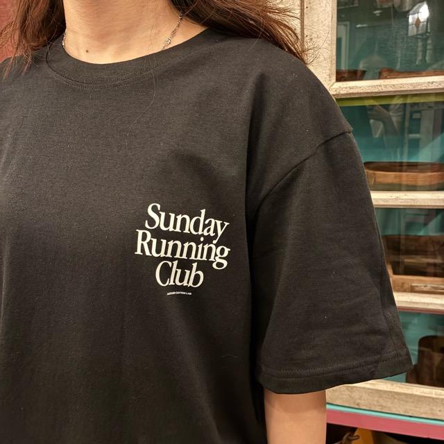 TOPANGA Lady's　グラフィックTシャツ　全2色　Sunday Running Club　 全２色　ホワイト　ブラック　カットソー　M　L　XL　メンズ　レディース　ユニセックス