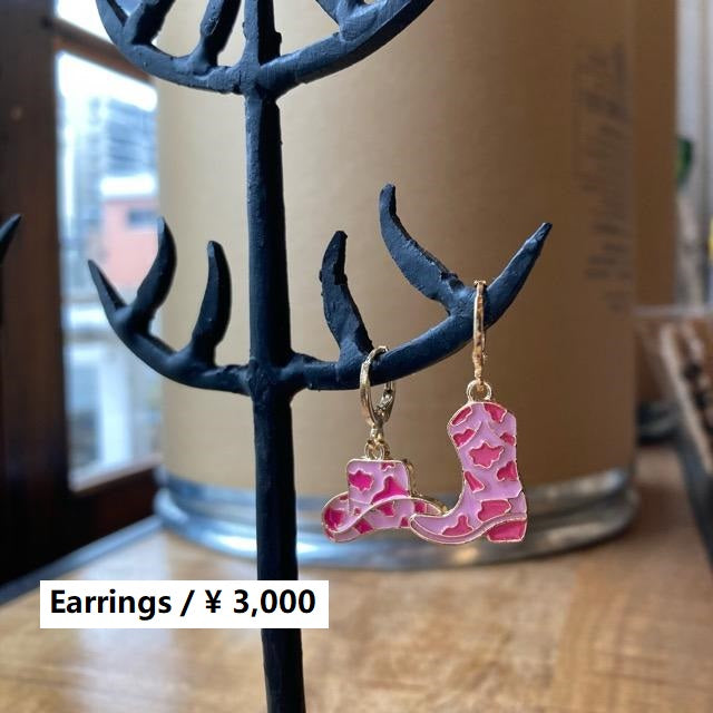 TOPANGA Jewelry Pink Camo Boots & Hat Earrings / Camouflage Pattern Jewelry Catch Gift Present