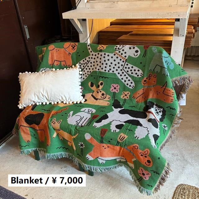 TOPANGA Home Furnishings Dog Run Throw Blanket, 130x160cm, Green, Dog Design, Multi-Cover, Bedspread, Outdoor Decor, Wall Hanging Tapestry