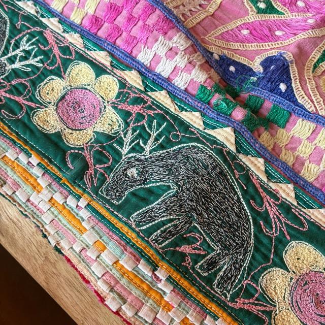 INDIA　Vintage Rabari embroidered fabric　62×180cm　25000-1