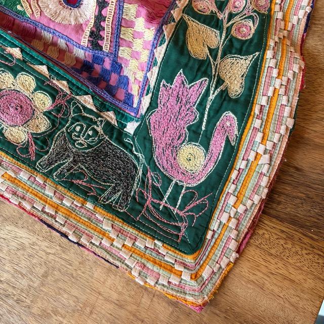 INDIA　Vintage Rabari embroidered fabric　62×180cm　25000-1