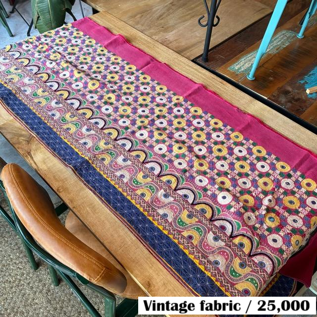 INDIA Vintage Rabari embroidered fabric 60×180cm 25000-2