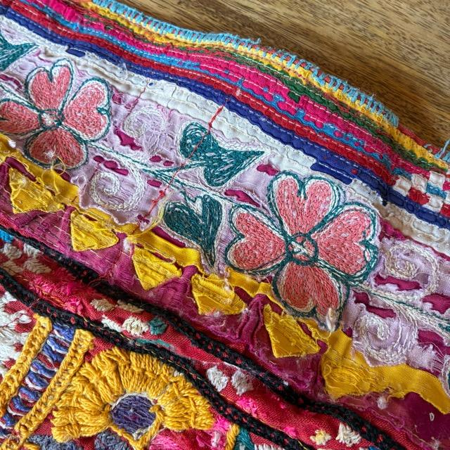 INDIA　Vintage Rabari embroidered fabric　50×170cm　22000-1