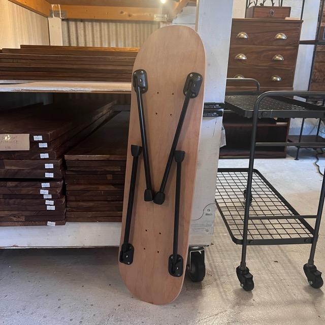 TOPANGA Furniture Skateboard Folding Table Natural Skateboard Deck Table Folding Camping Side Table Wood Stand